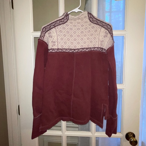 Free People Pullover - Picture 2 of 3